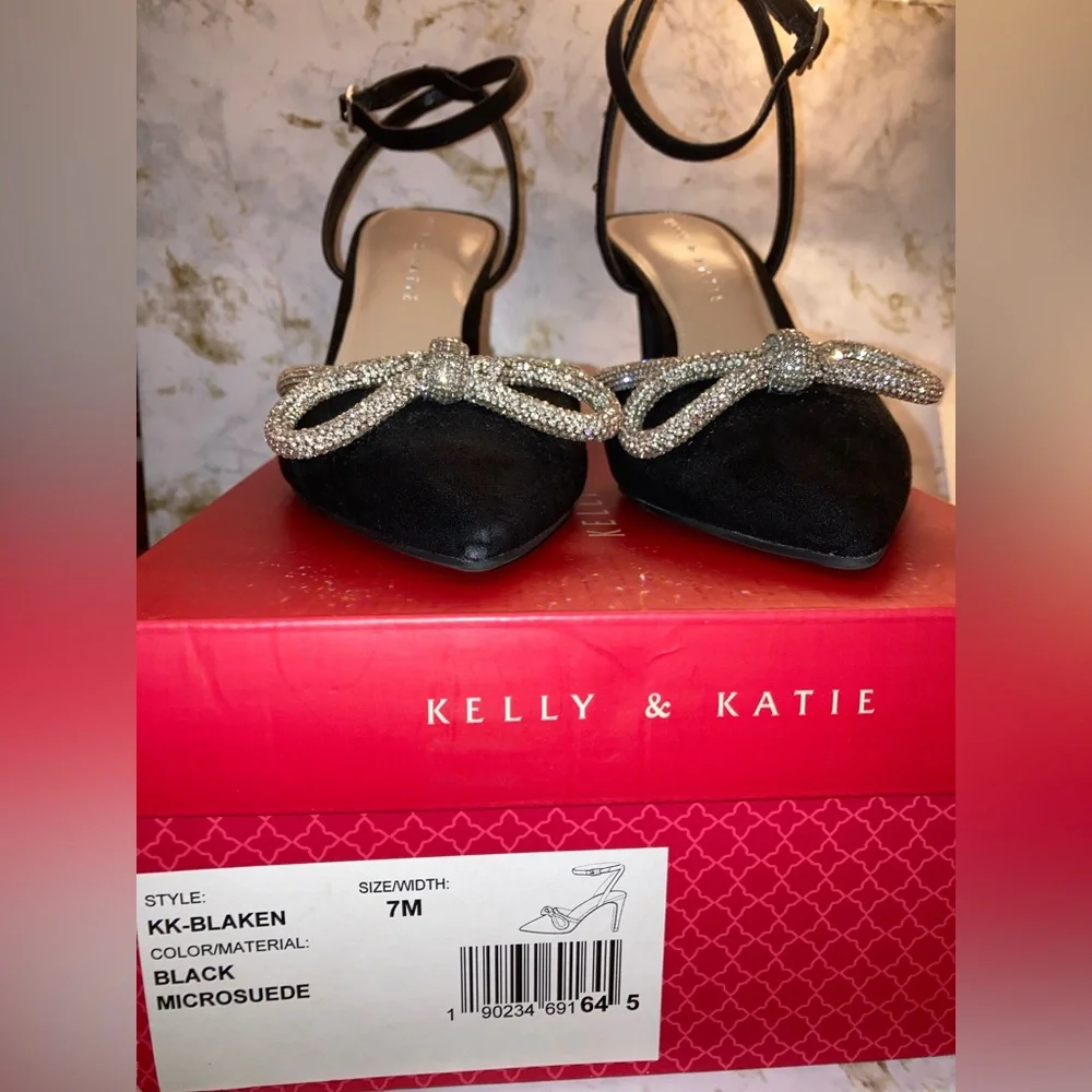 Kelly & Katie chic black